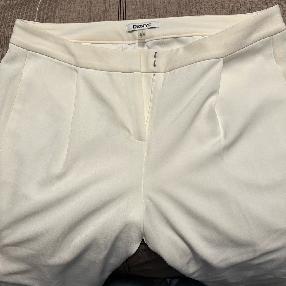 DKNY WHITE TROUSERS